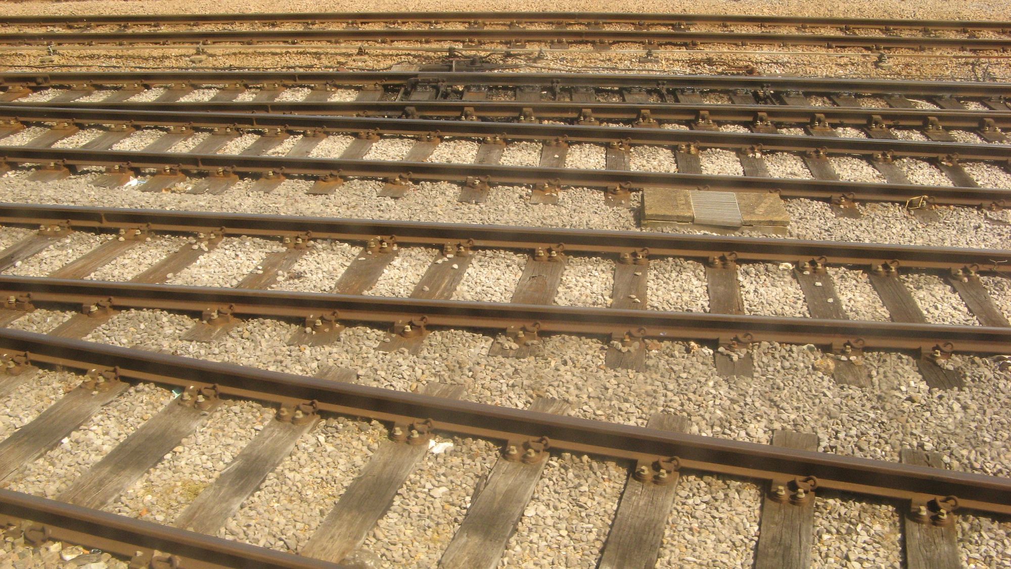 A photo of railway tracks.